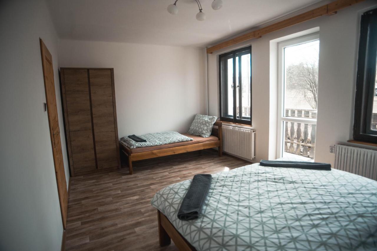 Apartmany Ve Mlejne Cachrov Exterior foto